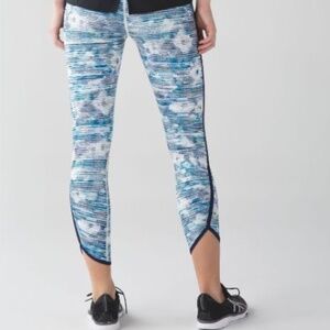 Lululemon Real Quick Tight sz 4 Blurry Belle